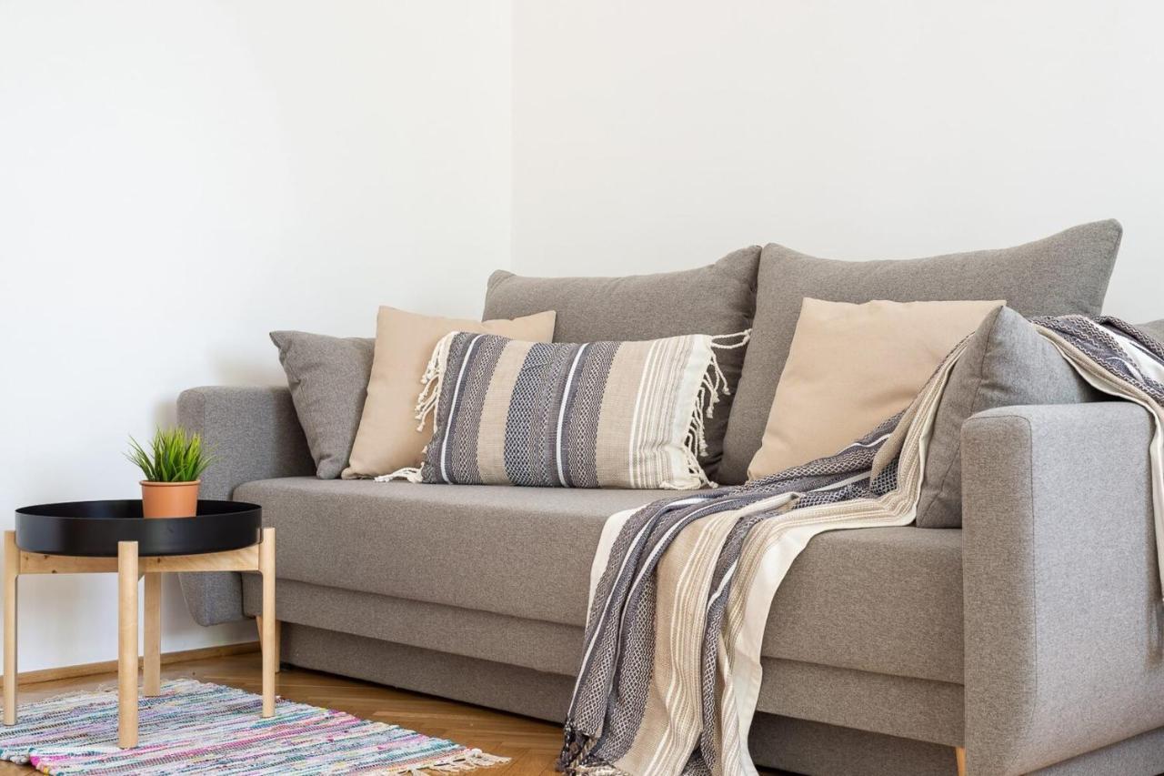 ורשה Rent Like Home - Pawia 36 מראה חיצוני תמונה
